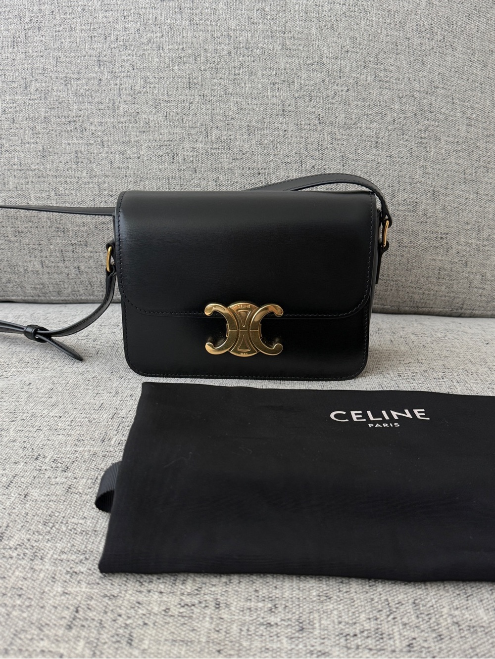 Authentic Celine TEEN TRIOMPHE BAG IN SHINY CALFSKIN